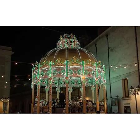 La Corte Dei Sarti *